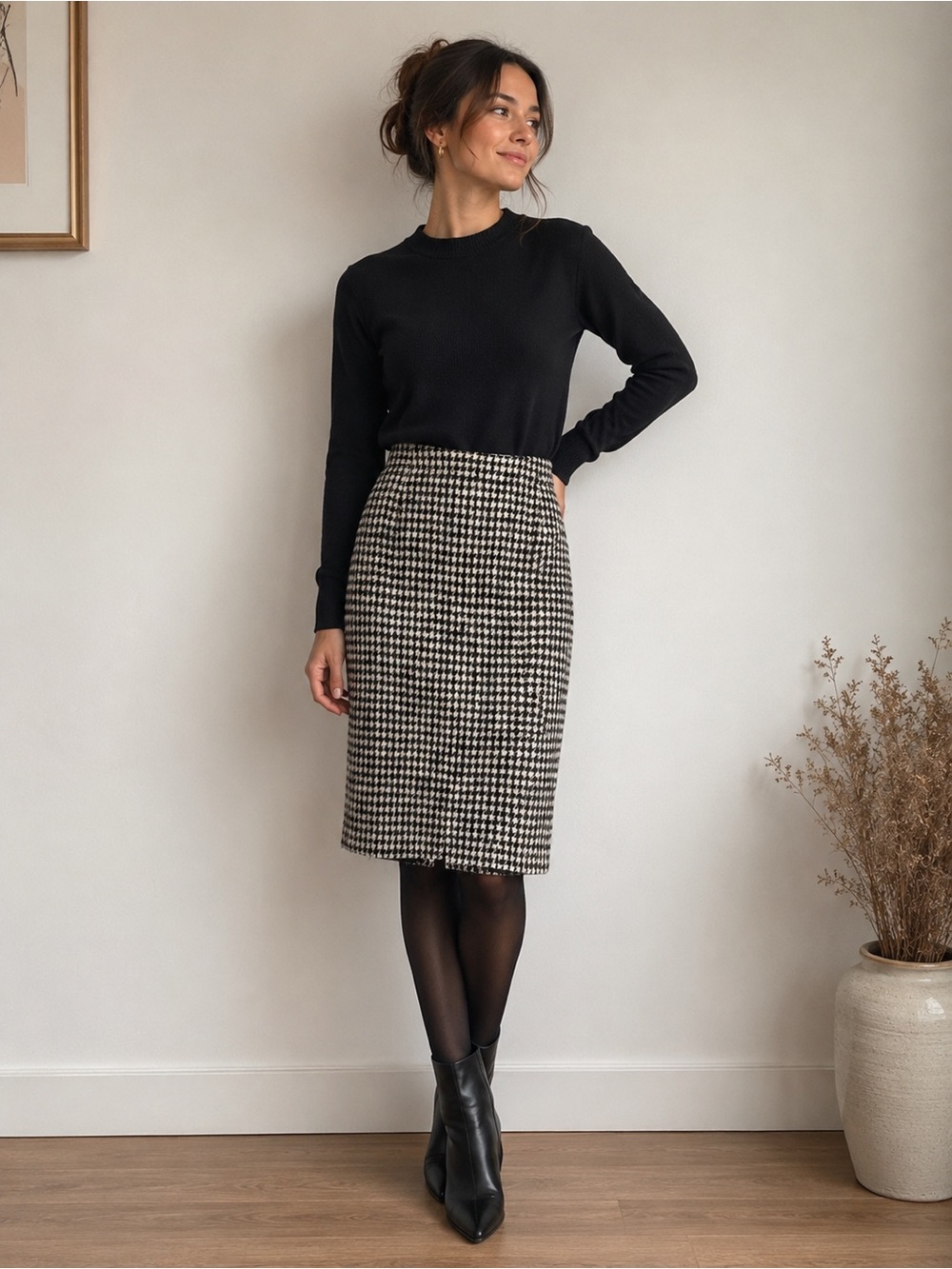 Classic Black & White Vintage Houndstooth Pencil Skirt S